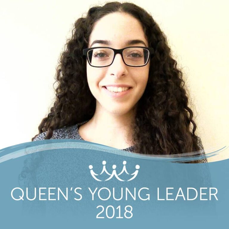 Η Αντωνία Μιχαηλίδου, "Νεαρή Ηγέτης της Βασίλισσας"