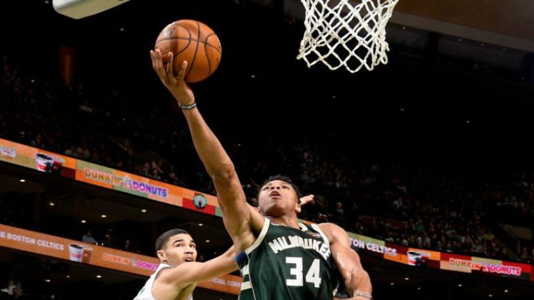 Show Αντετοκούμπο με 40 πόντους στην Βοστόνη (ΒΙΝΤΕΟ)