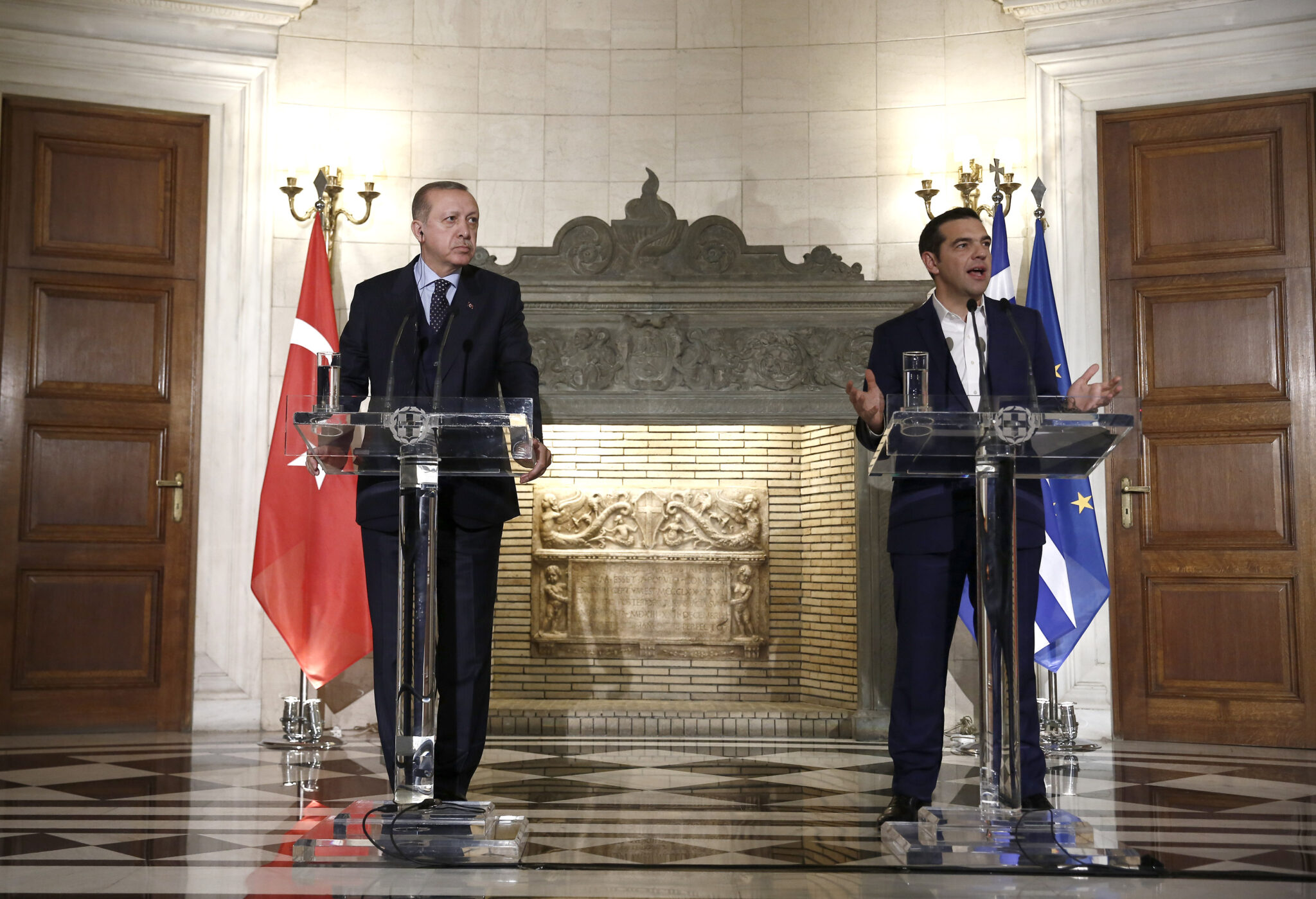 Ιστορική επίσκεψη Τούρκου Προέδρου Ρετζέπ Ταγίπ Ερντογάν στην Αθήνα (LIVE)