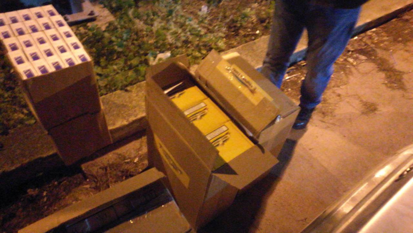 Επεισοδιακή καταδίωξη οδηγού στην Αθηένου, ο οποίος μετέφερε λαθραία τσιγάρα