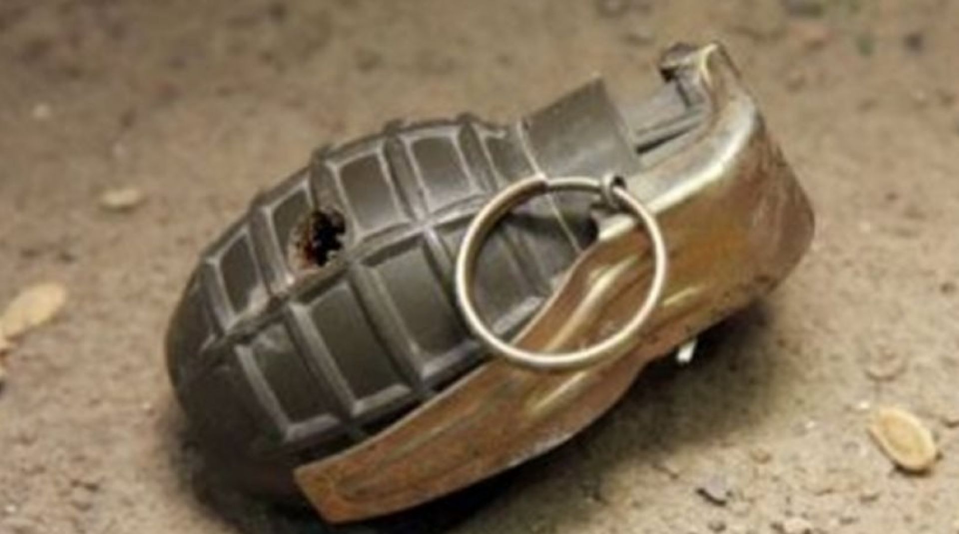 Συναγερμός στη Λεμεσό απο αμυντική χειροβομβίδα στα σκαλιά ταξιδιωτικού γραφείου