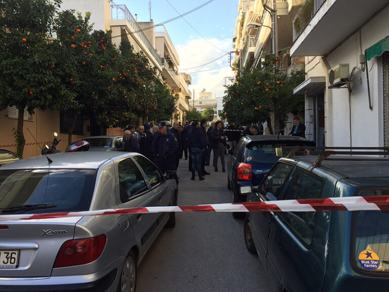 Αστυνομικός σκότωσε γυναικά, κόρη, πεθερά και στη συνέχεια αυτοκτόνησε (BINTEO)