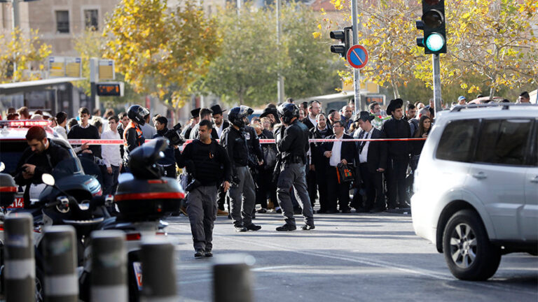 Επιτέθηκαν με μαχαίρι σε Ισραηλινό φύλακα ασφαλείας