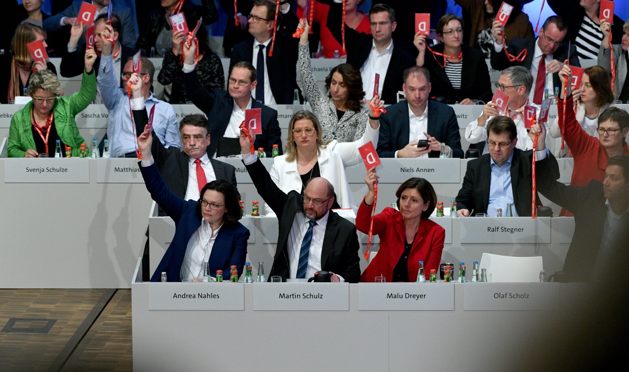 Γερμανία: Το SPD είπε το "ναι" για συνεργασία με την Μέρκελ