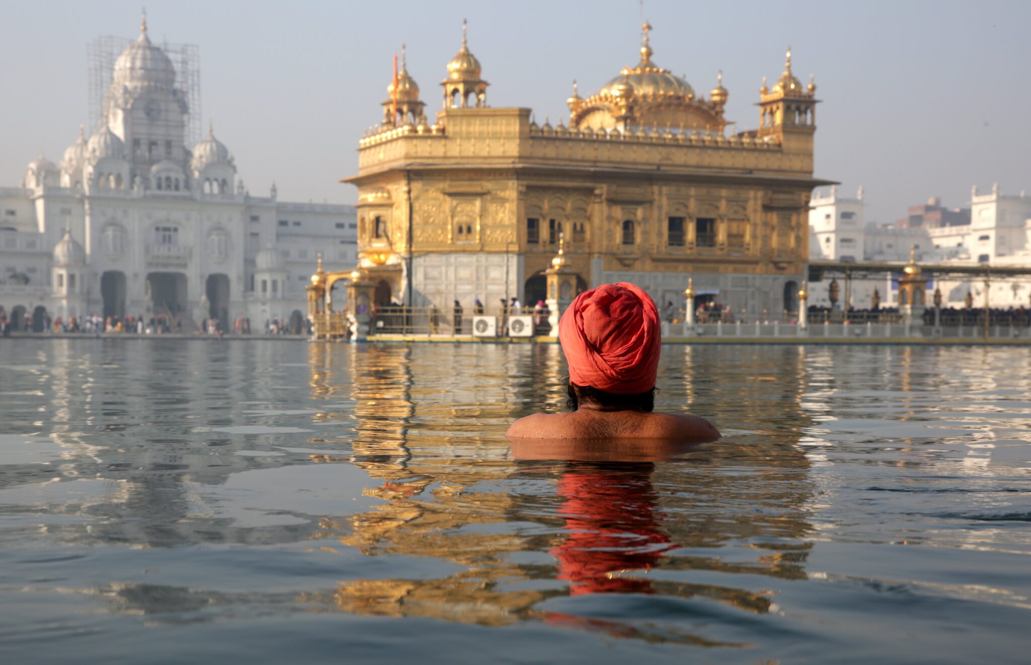 Tα "ιερά νερά" Ινδίας και Ιαπωνίας (ΦΩΤΟ)
