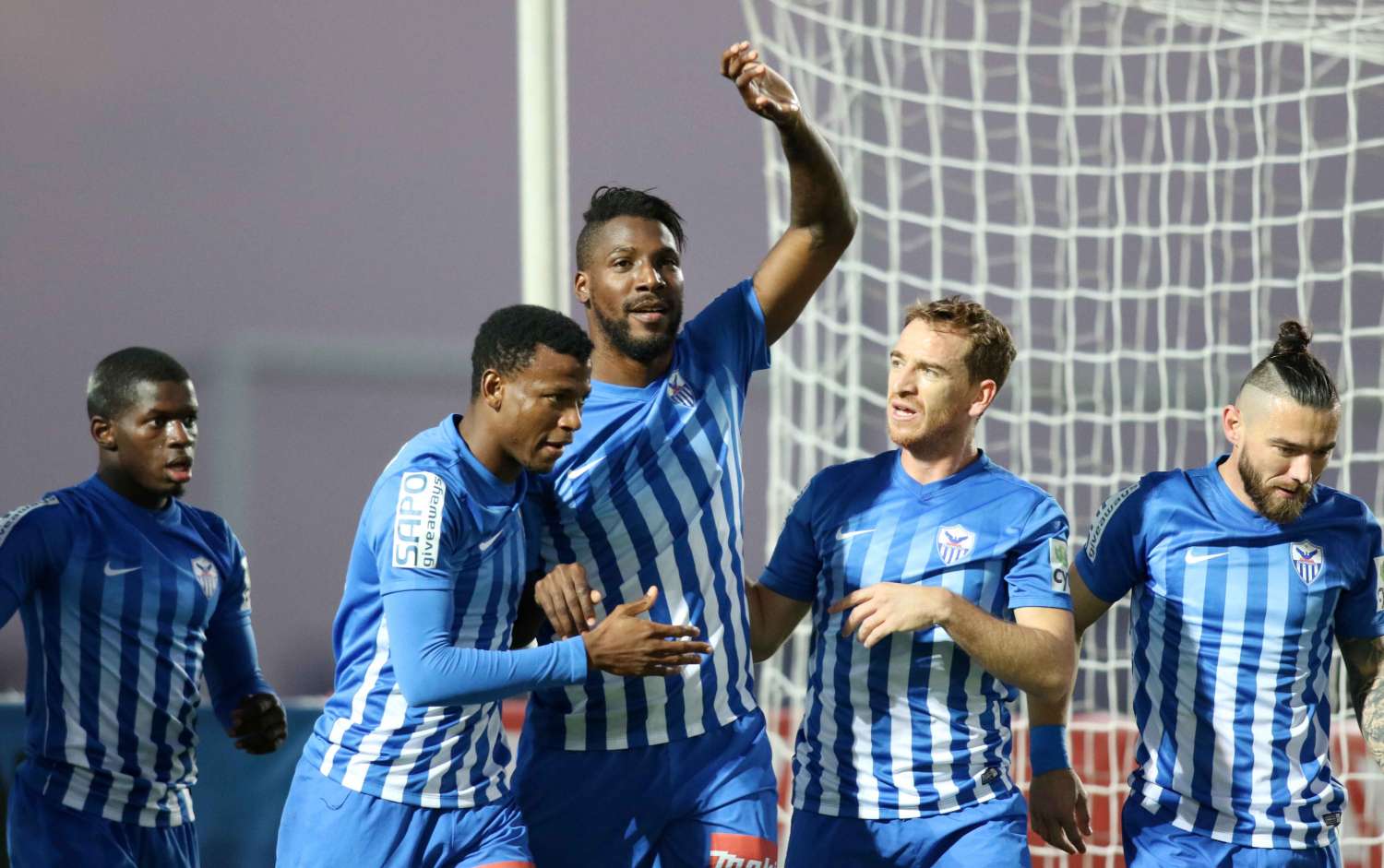 Δύο νέα προβλήματα στην Ανόρθωση