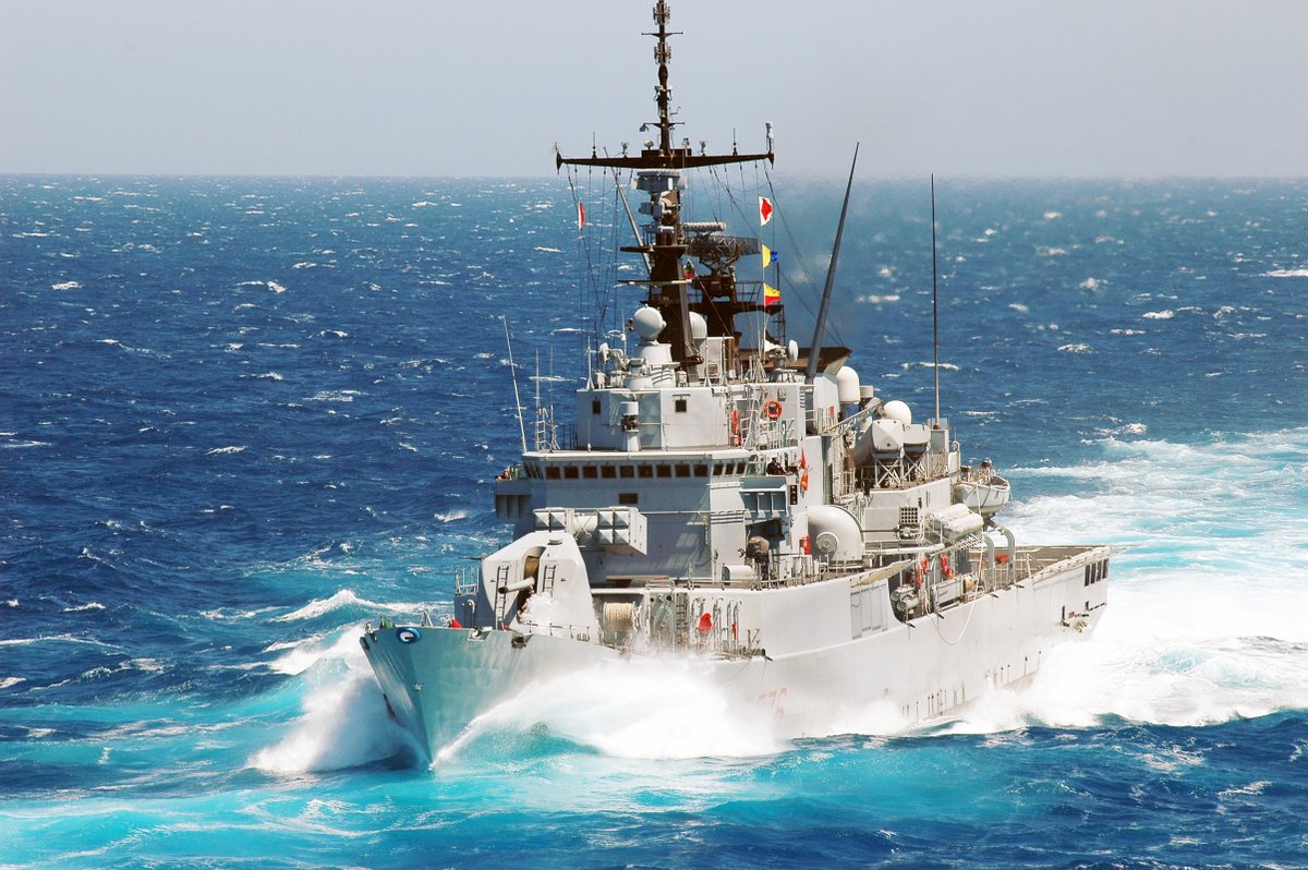 Στο λιμάνι Λάρνακας, η φρεγάτα του Ιταλικού Πολεμικού Ναυτικού "Εspero" (ΦΩΤΟ)