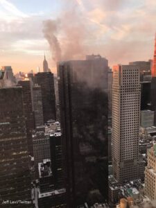 Φωτιά στο Πύργο του Τραμπ στη Νέα Υόρκη με δύο τραυματίες (ΒΙΝΤΕΟ)