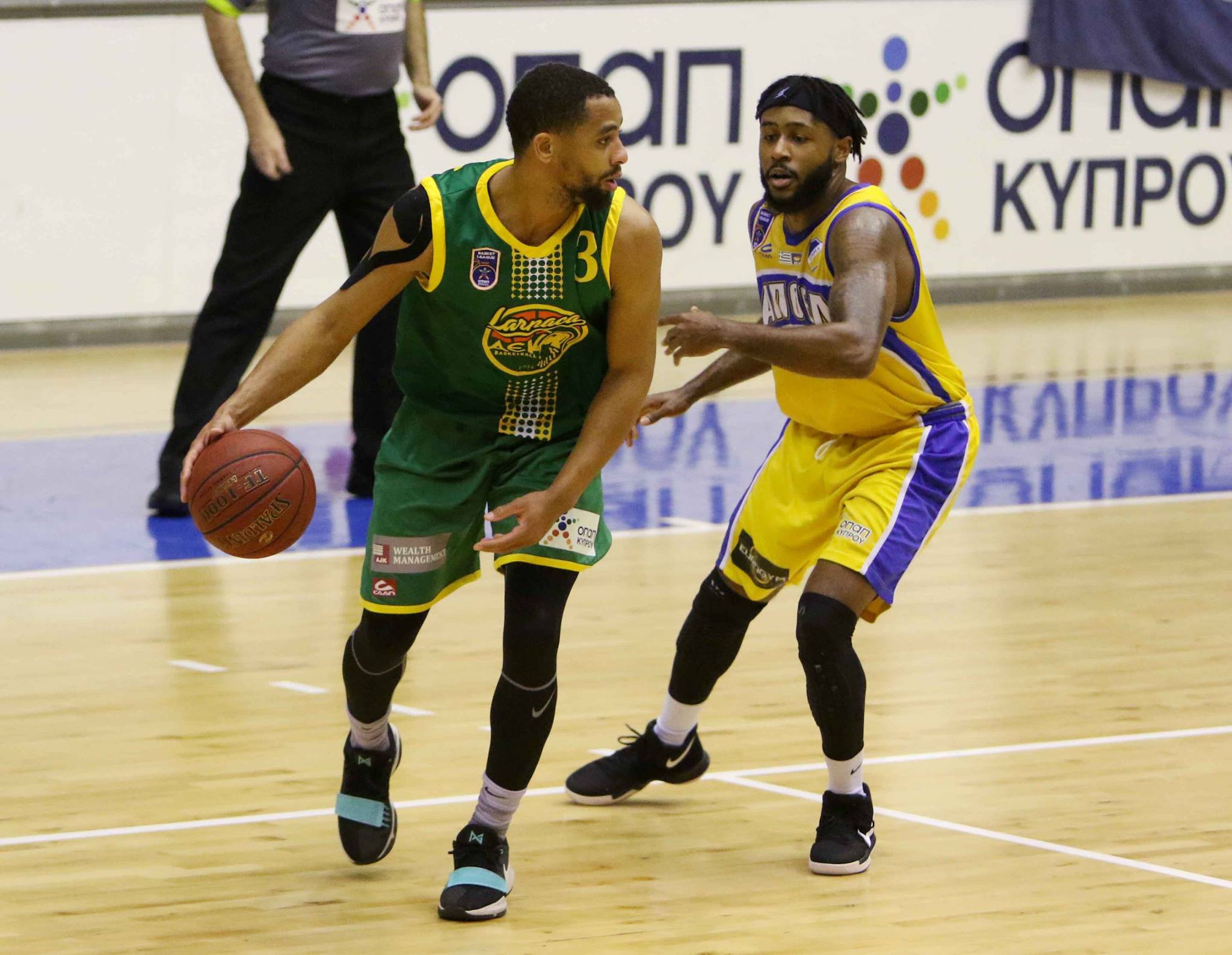 H AEK πήρε το ντέρμπι με τον ΑΠΟΕΛ