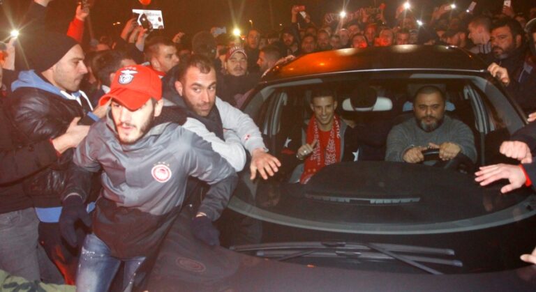 "Κάηκε" το αεροδρόμιο στην επιστροφή Μιραλάς στον Ολυμπιακό (BINTEO)