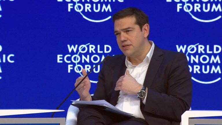 Νταβός: Πεζοπορία 2 χιλιομέτρων στα χιόνια έκανε ο Τσίπρας