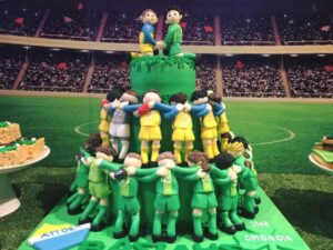 Ένα παιδί 12 χρονών δίνει το παράδειγμα και ενώνει Ομόνοια και ΑΠΟΕΛ !