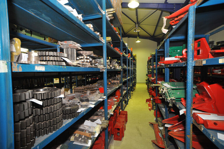 Μηχανές και εργαλεία έκαναν "φτερά" απο αποθήκη στην κοινότητα Κελοκεδάρων