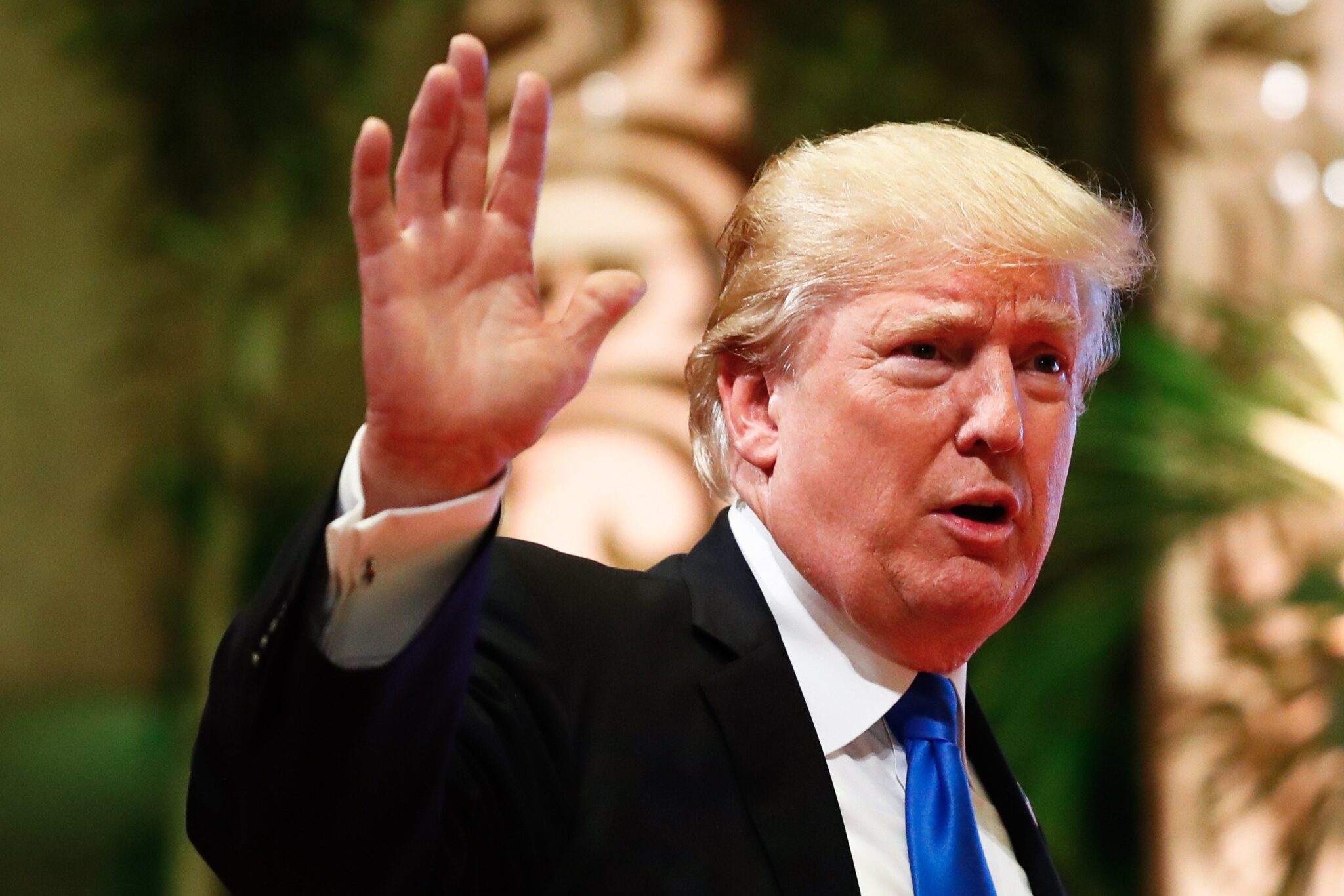 Νέα σφοδρή επίθεση Τραμπ εναντίον του υπουργού Δικαιοσύνης