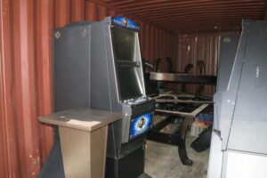 Κατασχέθηκαν τέσσερις ηλεκτρονικοί υπολογιστές από υποστατικό στην Πάφο