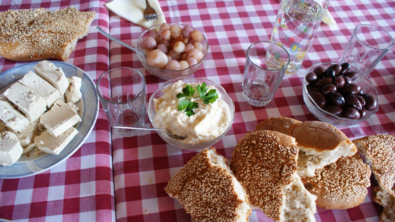 Φθηνότερο το Σαρακοστιανό τραπέζι φέτος (BINTEO)