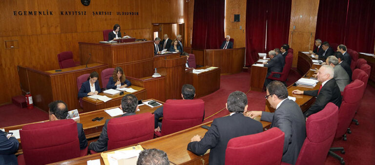 Ψήφο εμπιστοσύνης έλαβε η λεγόμενη "κυβέρνηση" στα κατεχόμενα