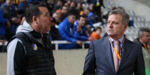 «Είναι υπόθεση όλων μας να πάμε να κερδίσουμε για να μείνουμε στην κορυφή»