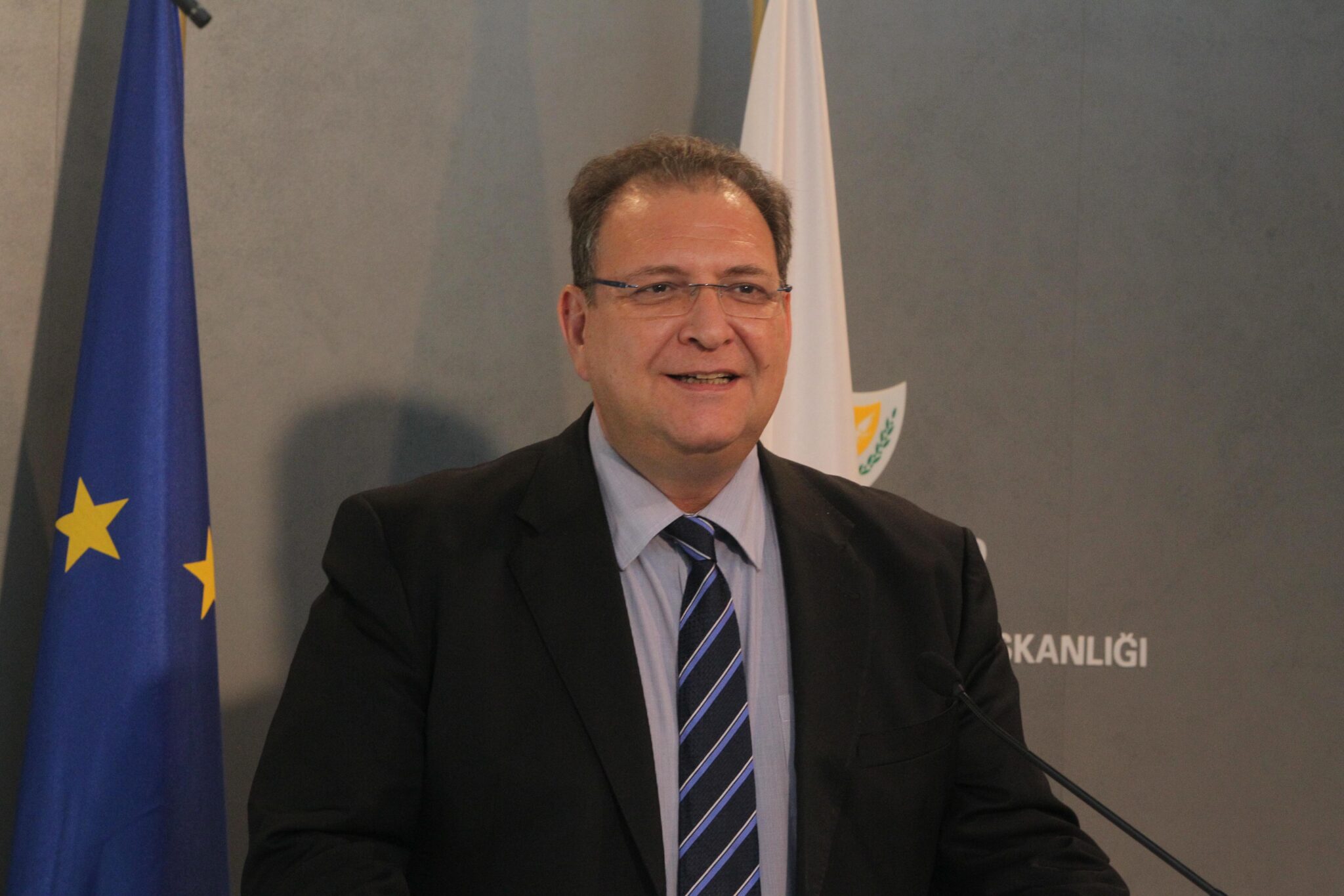 Βίκτωρας Παπαδόπουλος: Αποχαιρετά την κυβέρνηση, με μήνυμα για την ενέργεια