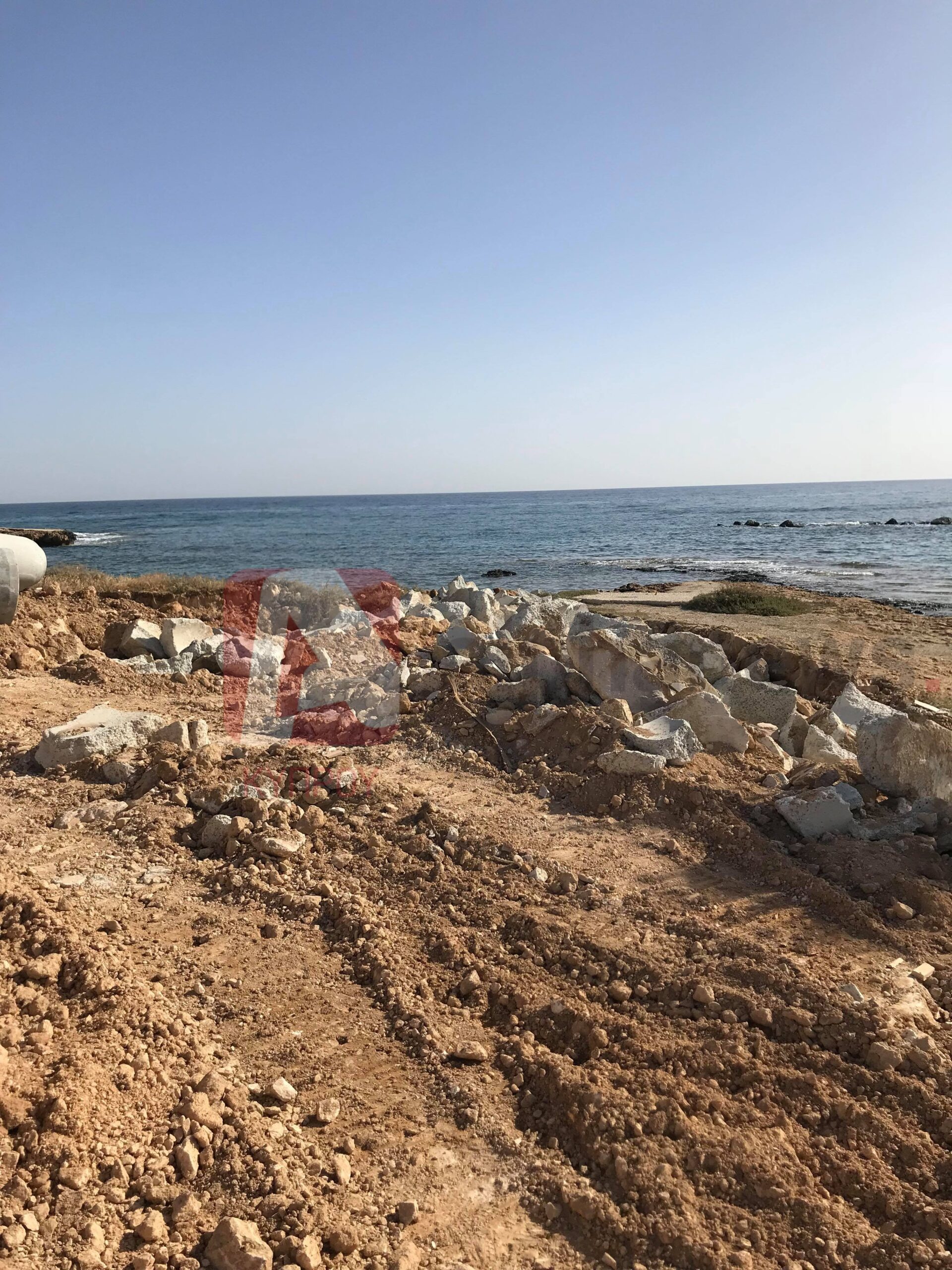 Ξεκίνησαν οι καταγραφές για τις παράνομες εργασίες στις παραλίες (ΦΩΤΟ)