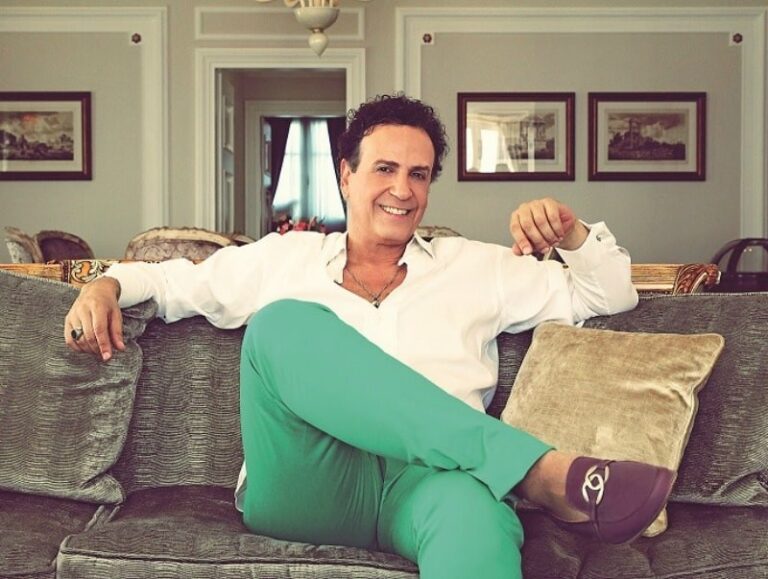 Ο άγνωστος πρώτος γάμος του Χάρη Ρώμα πριν από 30 χρόνια!