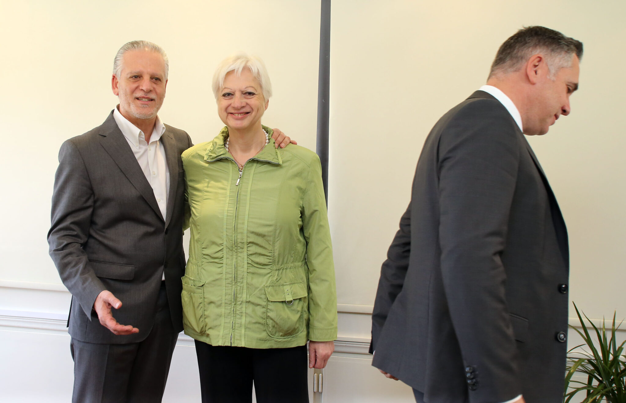 Ξανά στο τραπέζι του διαλόγου, οι πολιτικές δυνάμεις που στήριξαν Νικόλα