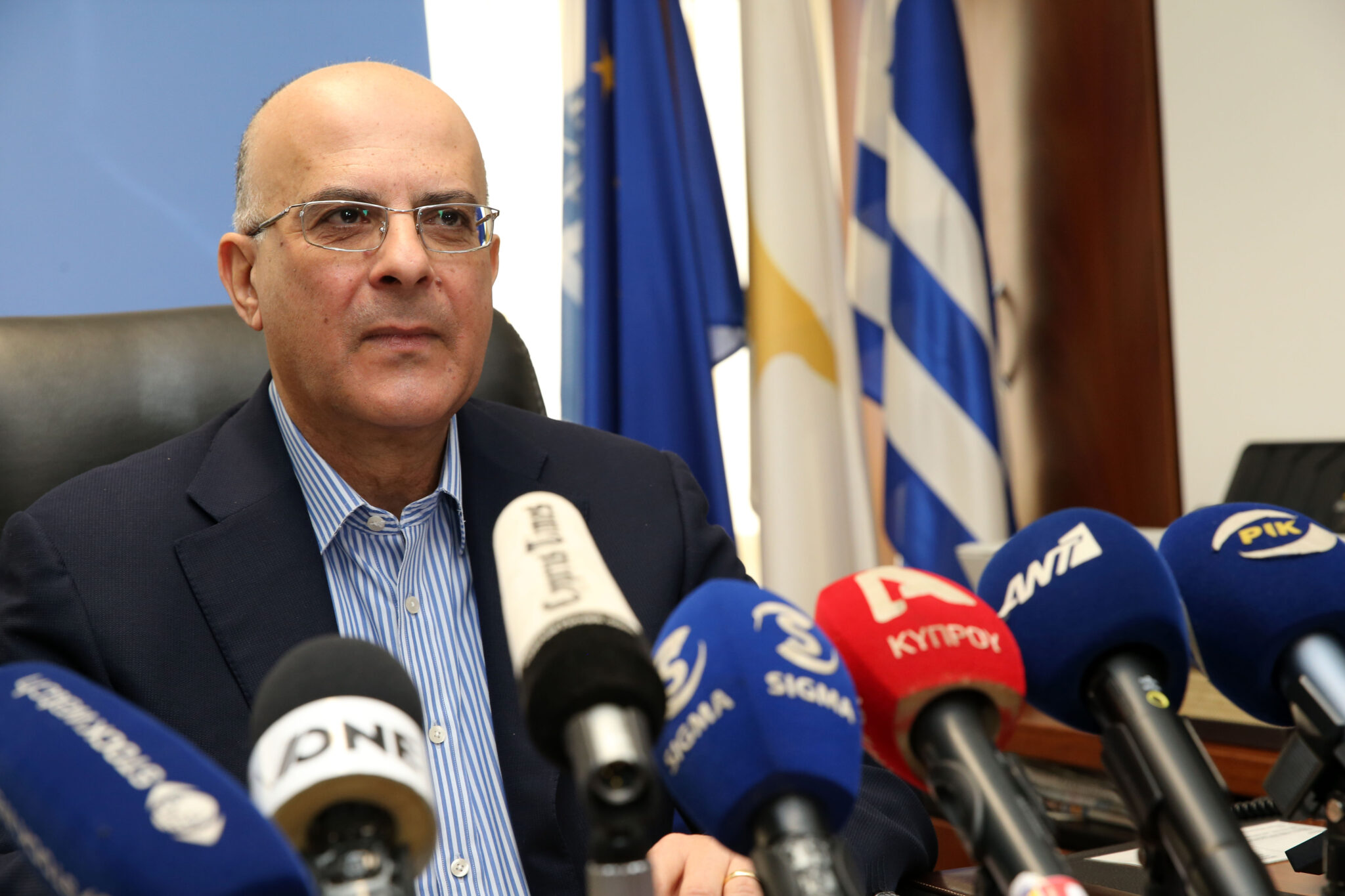 Μάριος Καρογιάν: Οι κοινοί θνητοί και οι πορφυρογέννητοι (ΒΙΝΤΕΟ)