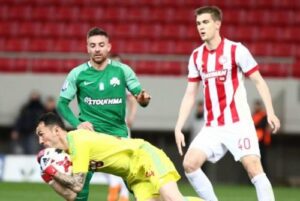 O Παναθηναικός στάθηκε όρθιος στο ''Καραισκάκης''