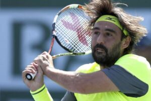 Άνετη πρόκριση για Παγδατή