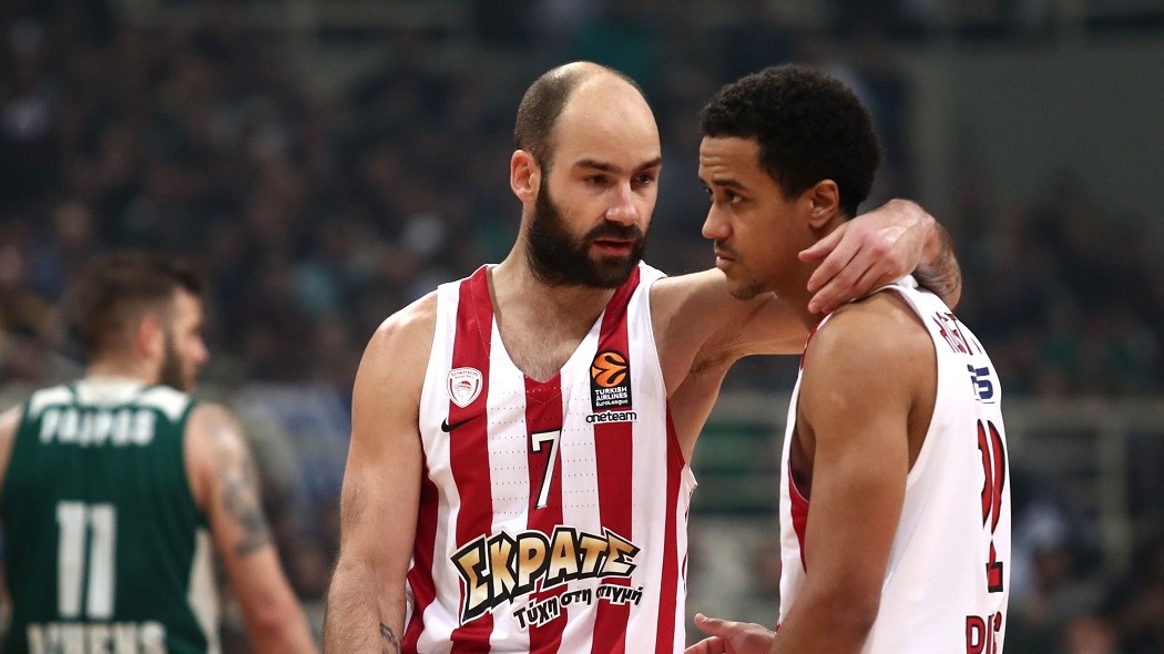 Με υπογραφή Μπράιαν Ρόμπερτς, ο Ολυμπιακός νίκησε στο ΟΑΚΑ τον Παναθηναϊκό