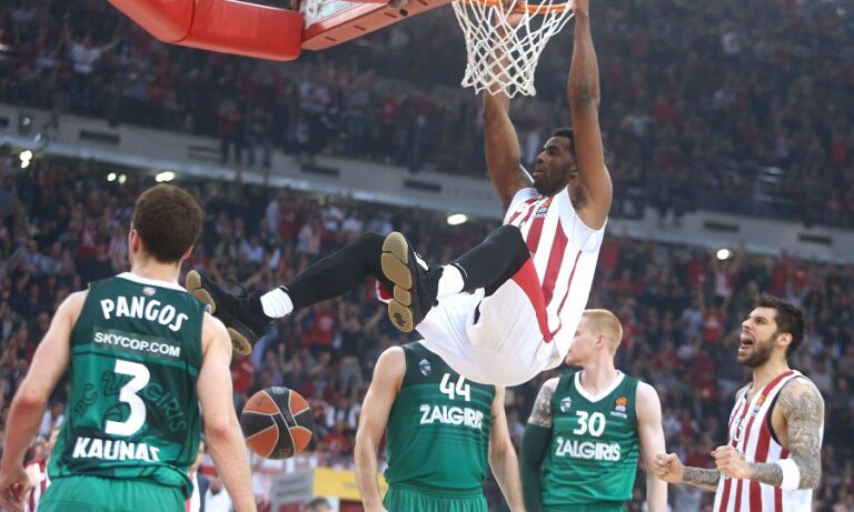 Έμεινε «ζωντανός» ο Ολυμπιακός