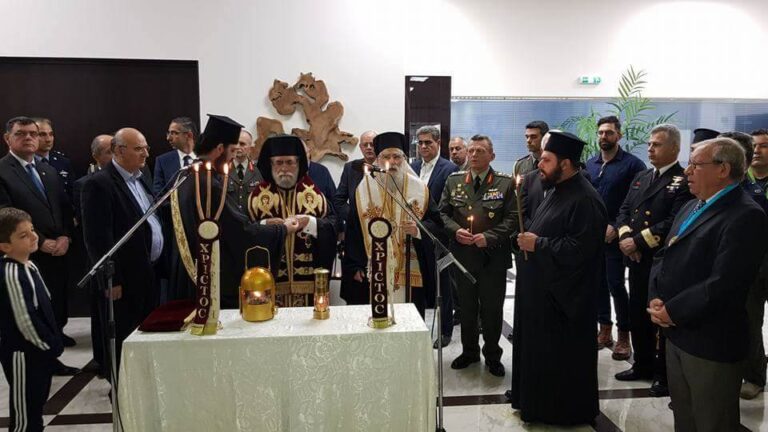 Χριστός Ανέστη: Χιλιάδες πιστοί υποδέχθηκαν το μήνυμα της Ανάστασης (BINTEO)