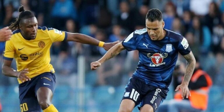 Οι προβολείς σε Λεμεσό και Λάρνακα