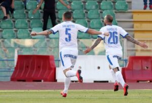 Δώρο γενεθλίων και σημάδι τίτλου (ΒΙΝΤΕΟ)