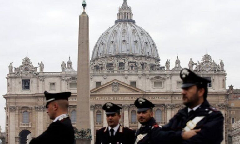 Βατικανό: Συνελήφθη ένας πρώην διπλωμάτης για παιδική πορνογραφία