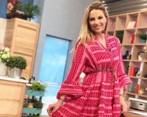 Xριστιάνα Αριστοτέλους: Έβαψε τα αυγά της και μας στέλνει τις ευχές της (ΦΩΤΟ)