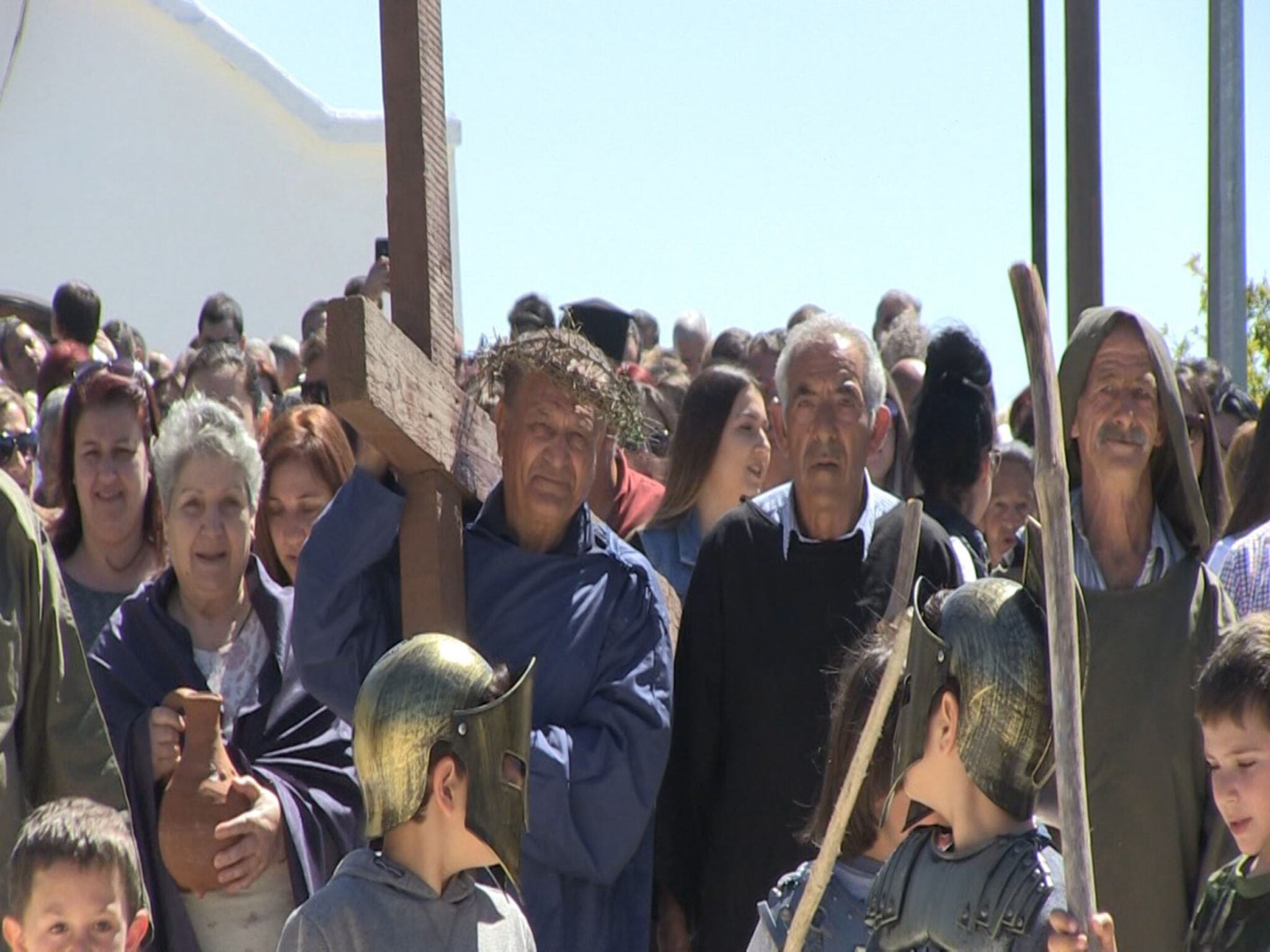 Αναβίωσαν και φέτος το θείο δράμα στον Κάθηκα (ΦΩΤΟ)