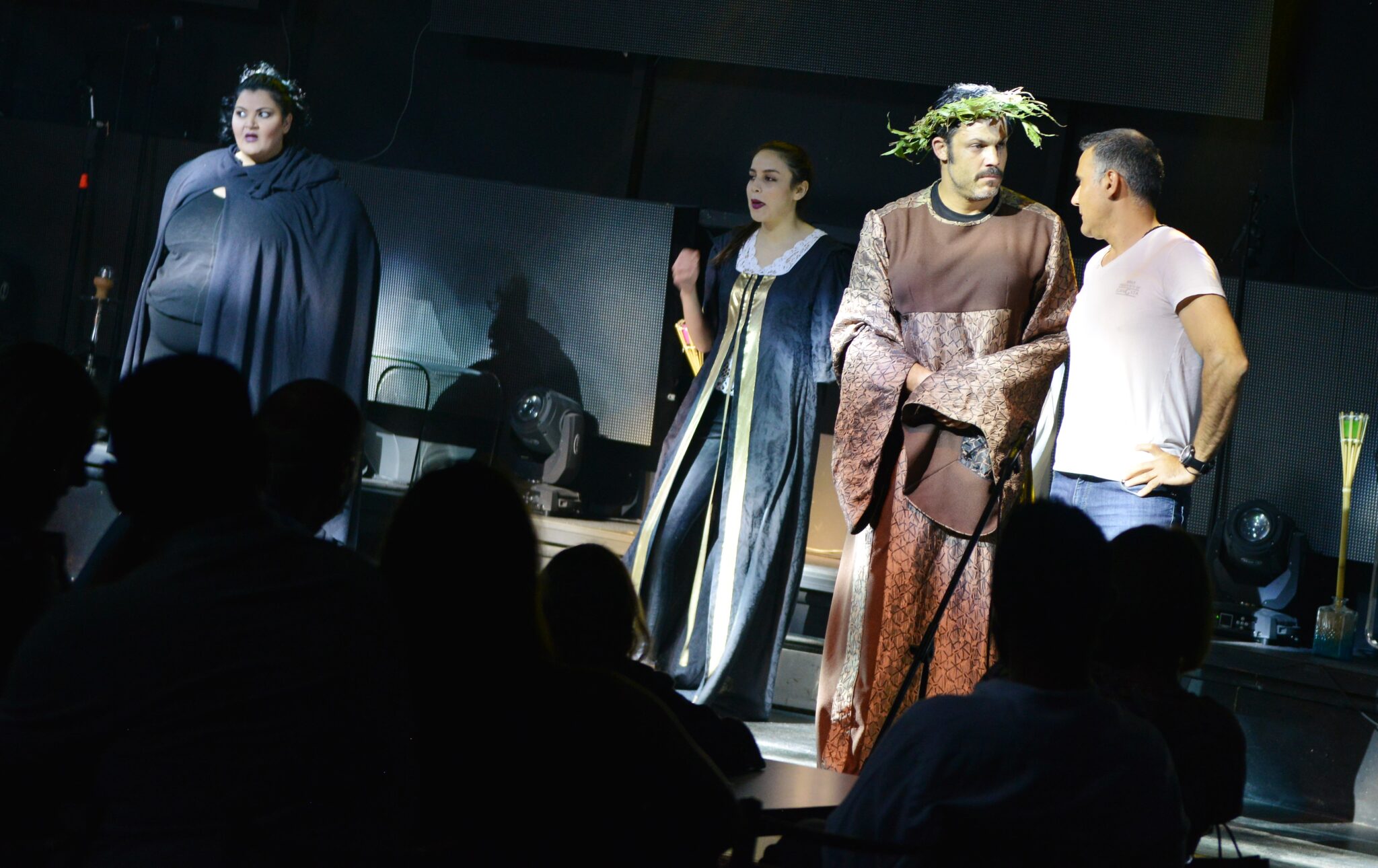 Πρεμιέρα για την παράσταση "Ενα Ζάναξ την ημέρα" (ΦΩΤΟ)