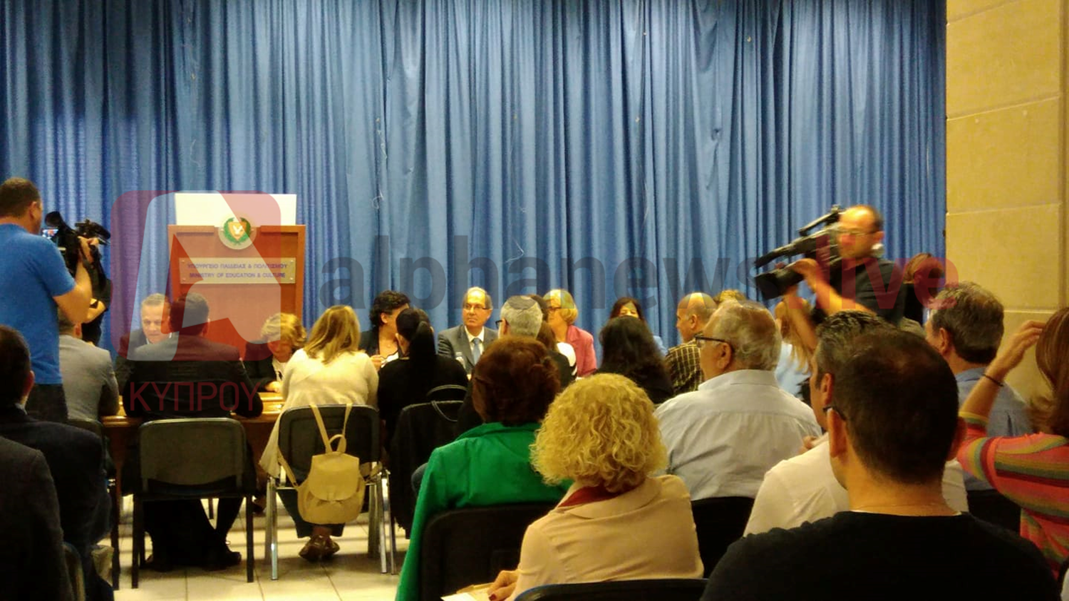 Σε απεργία προχωρούν οι εκπαιδευτικοί των ολοήμερων σχολείων και ΚΙΕ (ΒΙΝΤΕΟ)