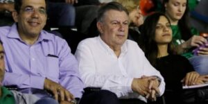 Ολοκληρώνει τον συνδυασμό του για τις εκλογές της Ομόνοιας ο Λώρης Κυριάκου