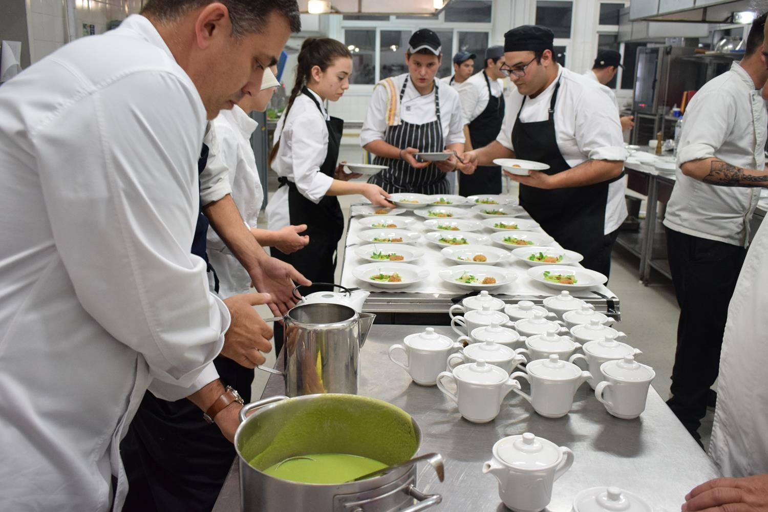 Ανάστατοι οι φοιτητές του ΑΞΙΚ που προειδοποιούν με κινητοποιήσεις