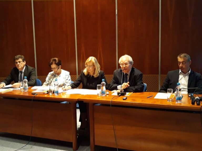 Διάλογος μεταξύ της Υπουργού Εργασίας και Εθελοντικών Οργανώσεων/ΜΚΟ