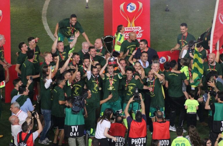 Ο Καταλά "σήκωσε" το Κύπελλο και την… "Σκάλα" στα ουράνια (ΒΙΝΤΕΟ)