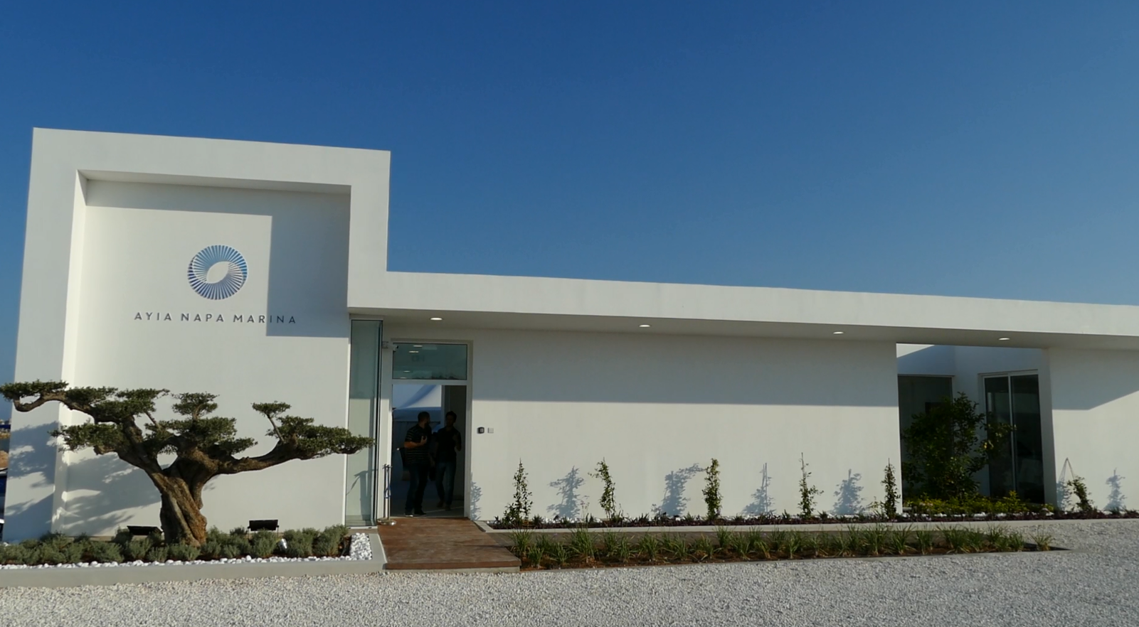 Νέα, υπερσύγχρονα γραφεία πωλήσεων της Μαρίνας Αγίας Νάπας