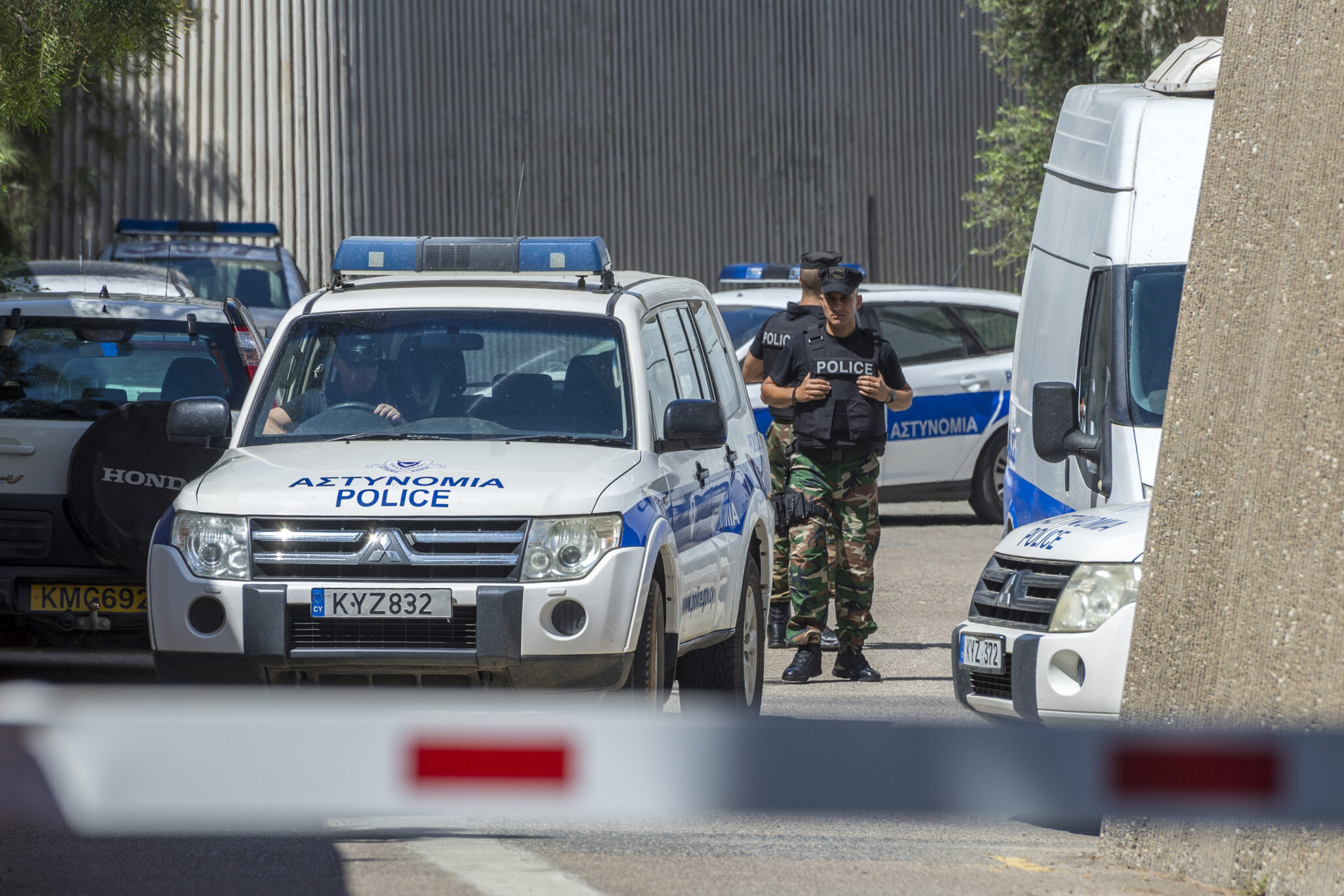 Συνελήφθη και ο τρίτος για τα "τυφλά χτυπήματα" στην Αστυνομία