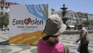 Eurovision: Μαχαίρωσαν Έλληνα δημοσιογράφο