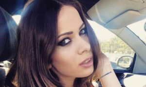 Η Μαρία Κορτζιά μας γυρνάει πλάτη…και κολάζει