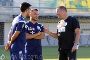 Mπεν Σιμόν: ''Απόλυτα επαγγελματίες οι παίκτες μου''