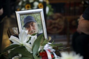 Το "τελευταίο αντίο" στον Χάρρυ Κλυνν… (ΦΩΤΟ-ΒΙΝΤΕΟ)