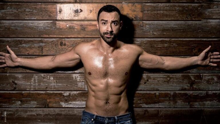 Ο Σάκης Τανιμανίδης 10 χρόνια πριν είναι τουλάχιστον… αγνώριστος! (ΦΩΤΟ)